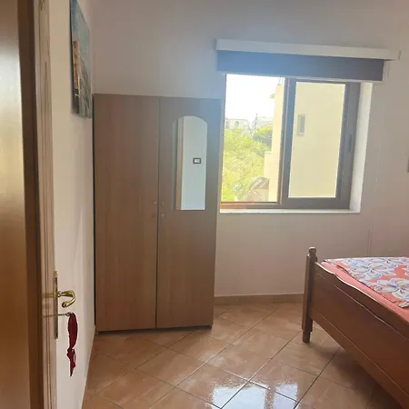 Domus Aurea Aparthotel *